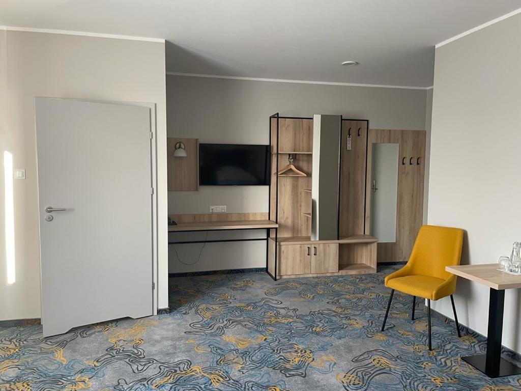 Hotel Dobosz Police Ngoại thất bức ảnh