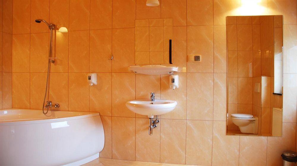Hotel Dobosz Police Ngoại thất bức ảnh